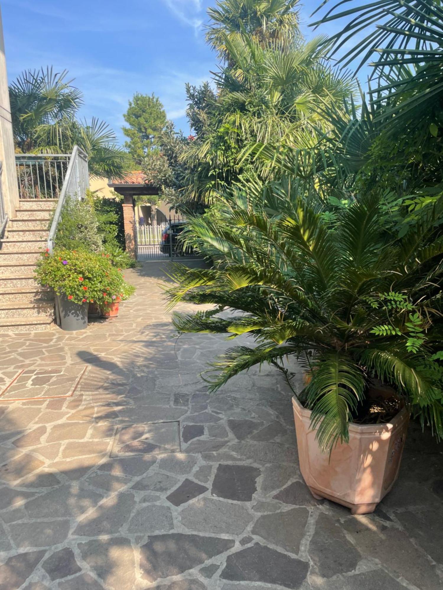 Il Giardino Di Emilia - Intero Appartamento In Villa Con Giardino Privato E Piscina Estiva Pontirolo Nuovo Exterior foto